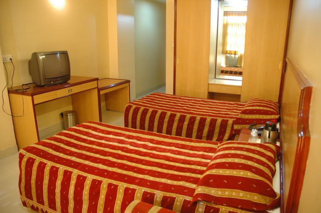 Hotel Apex International Dzsódhpur Szoba fotó